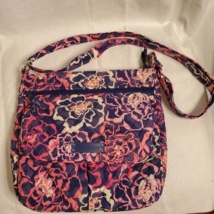 Vera Bradley Katalina Pink Zip Mailbag